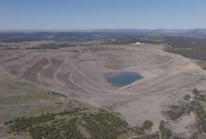 Construction to start on solar farm and big battery at site of former open-cut coal mine