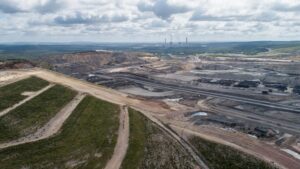 “Coal is essential …. when the batteries run dead:” Queensland extends mine lease for second oldest generator
