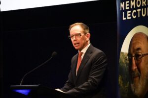 ACT losing climate urgency as Labor governs alone, ex-Greens energy minister Shane Rattenbury says
