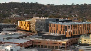 Quitting gas, going electric could save public hospitals millions