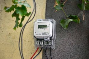 “Retailers are taking the piss:” Why cheaper power isn’t reaching consumers