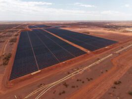 “Cost. Climate. Control:” Fortescue signs first 3rd party supply deal for its giant Pilbara “green grid”